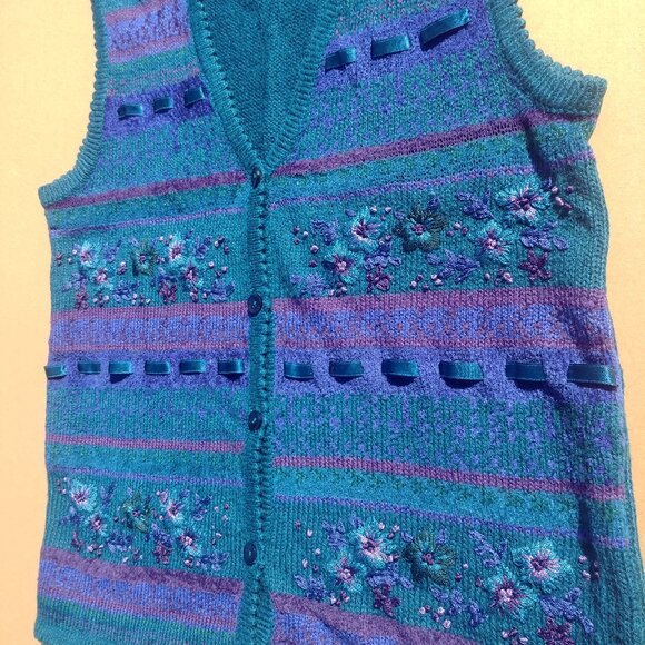 Jantzen Blue and Purple Knit Vest - Picture 2 of 12